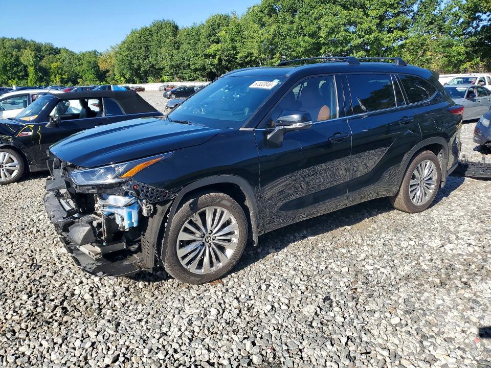 Aukcja sprzedaży 2023 Toyota Highlander, vin: 5TDKDRBH0PS031048, numer aukcji: 67332846