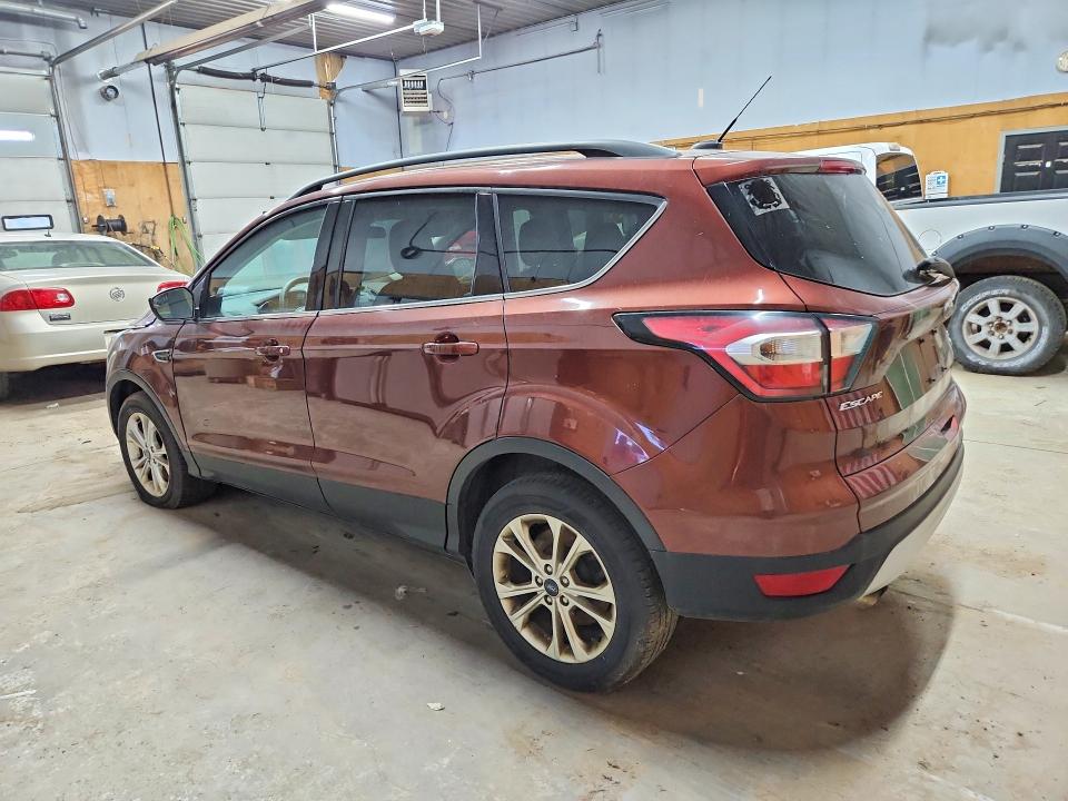 70004986 :رقم المزاد ، 1FMCU9GDXJUA43703 vin ، 2018 Ford Escape مزاد بيع