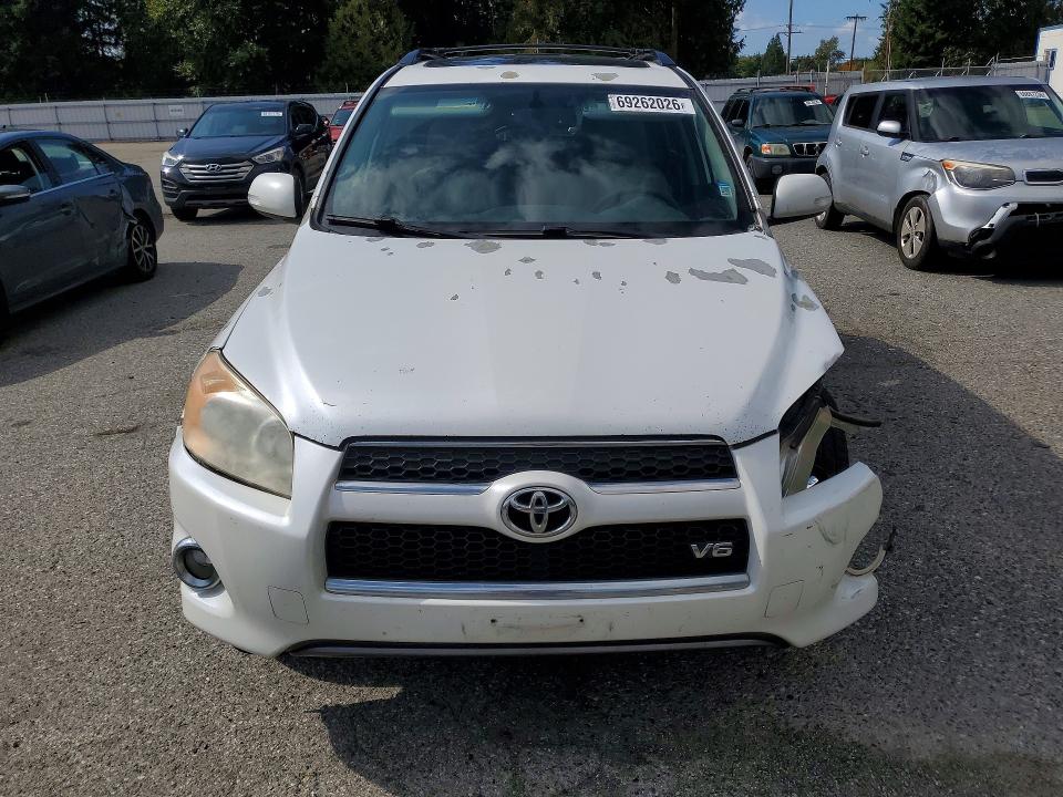 69262026 :رقم المزاد ، 2T3YK4DV4BW013388 vin ، 2011 Toyota Rav4 مزاد بيع