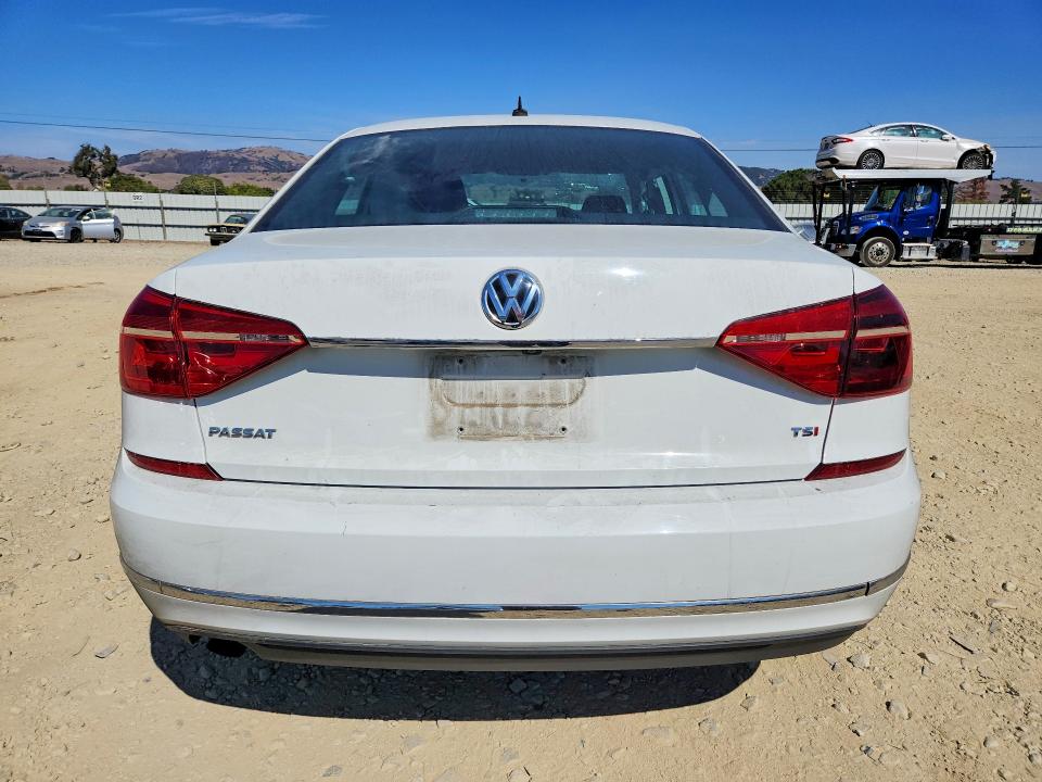 69768886 :رقم المزاد ، 1VWAT7A35GC055403 vin ، 2016 Volkswagen Passat مزاد بيع