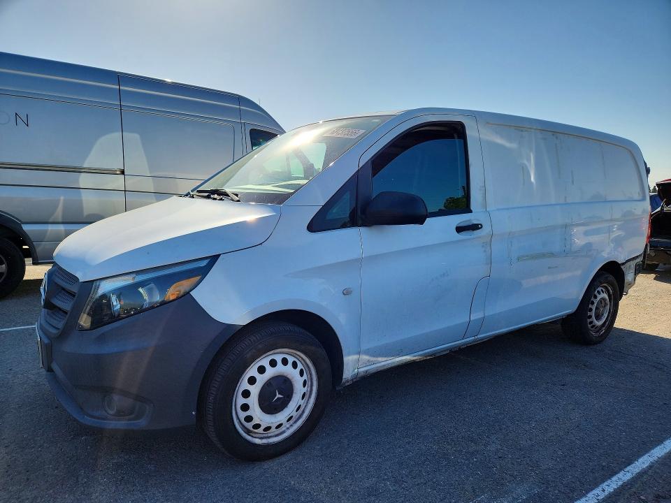 2017 Mercedes-benz Metris მანქანა იყიდება აუქციონზე, vin: WD3PG2EA7H3200238, აუქციონის ნომერი: 68437556