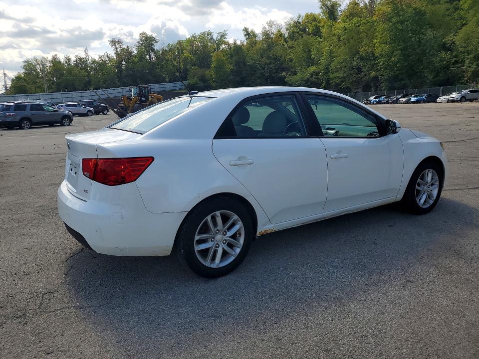 68830416 :رقم المزاد ، KNAFU4A26D5727056 vin ، 2013 Kia Forte مزاد بيع