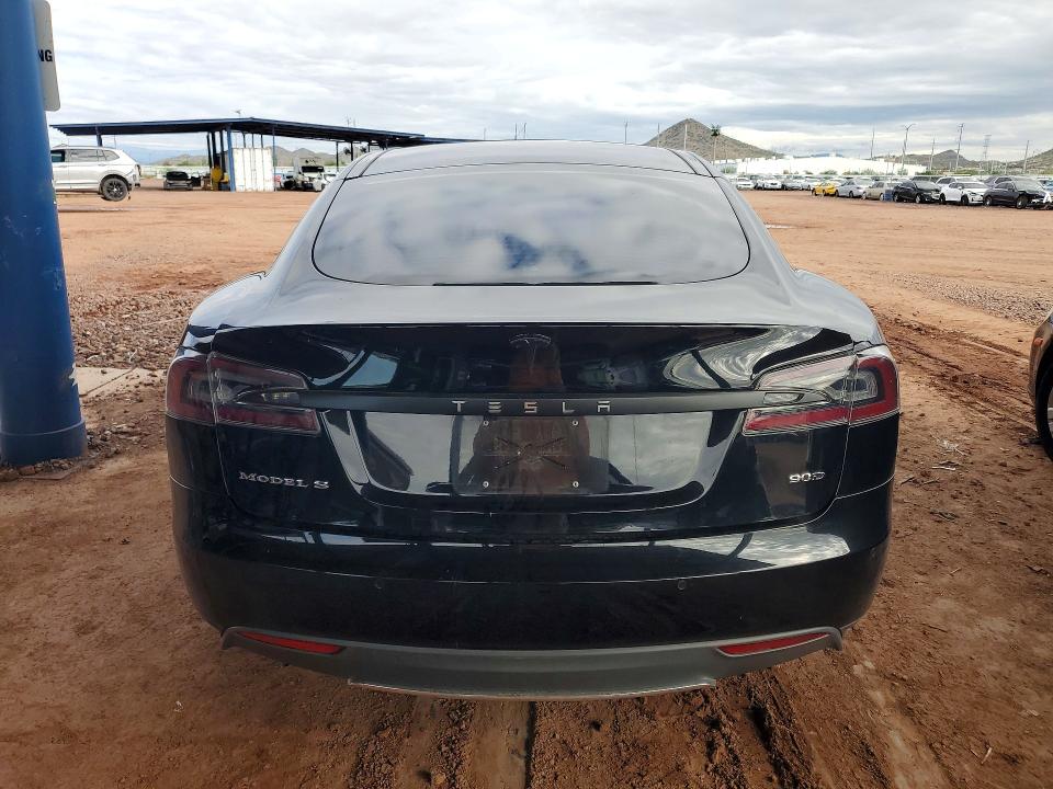 Продаж на аукціоні авто 2015 Tesla Model S, vin: 5YJSA1E21FF102519, номер лоту: 69757856