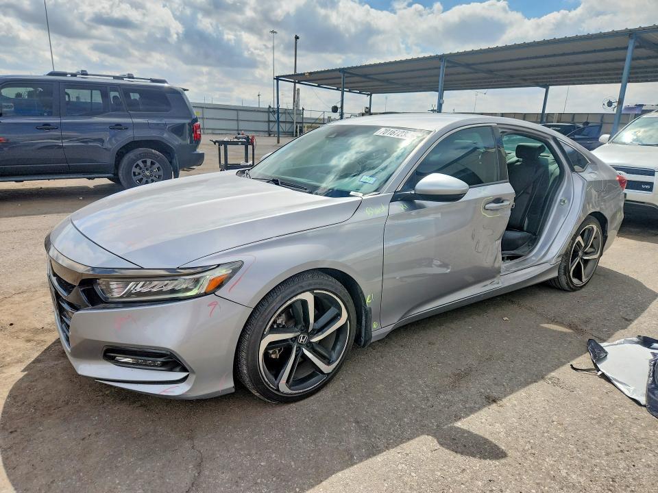 70167236 :رقم المزاد ، 1HGCV1F30LA080471 vin ، 2020 Honda Accord مزاد بيع