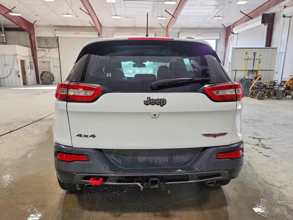 68035146 :رقم المزاد ، 1C4PJMBS3GW361683 vin ، 2016 Jeep Cherokee مزاد بيع
