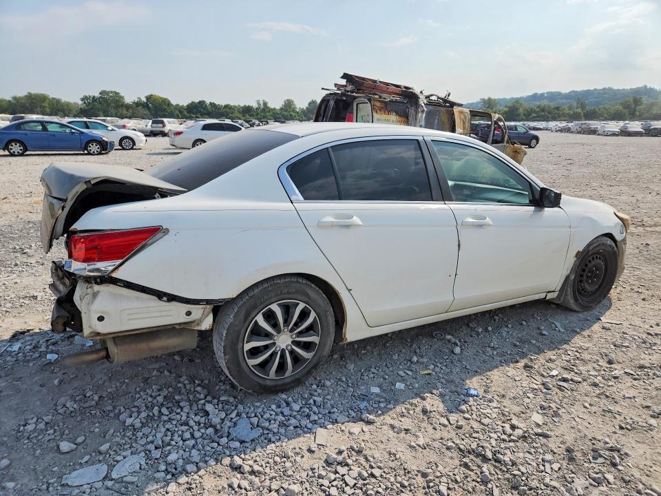 67727926 :رقم المزاد ، JHMCP26318C063302 vin ، 2008 Honda Accord مزاد بيع