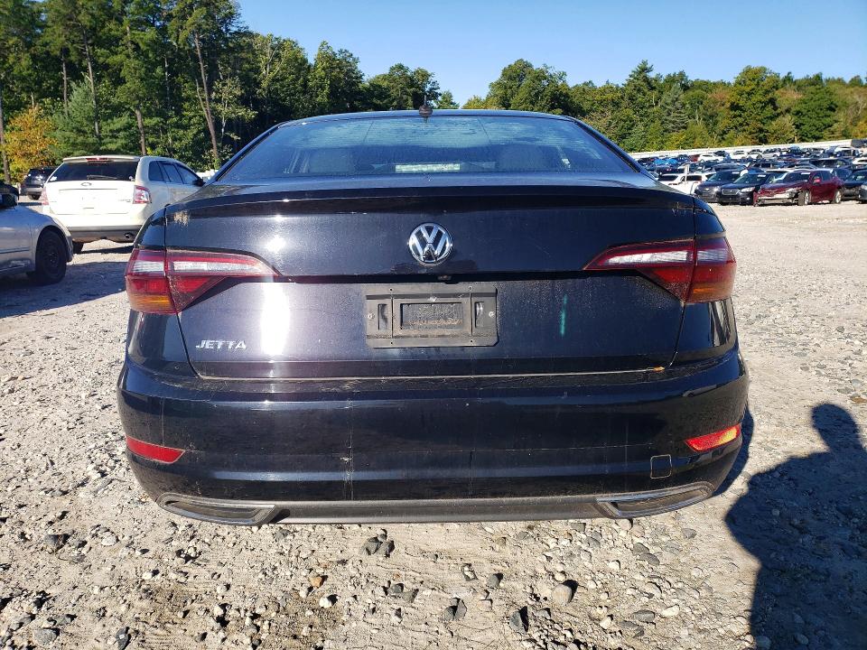 2019 Volkswagen Jetta მანქანა იყიდება აუქციონზე, vin: 3VWCB7BU9KM272608, აუქციონის ნომერი: 69772436