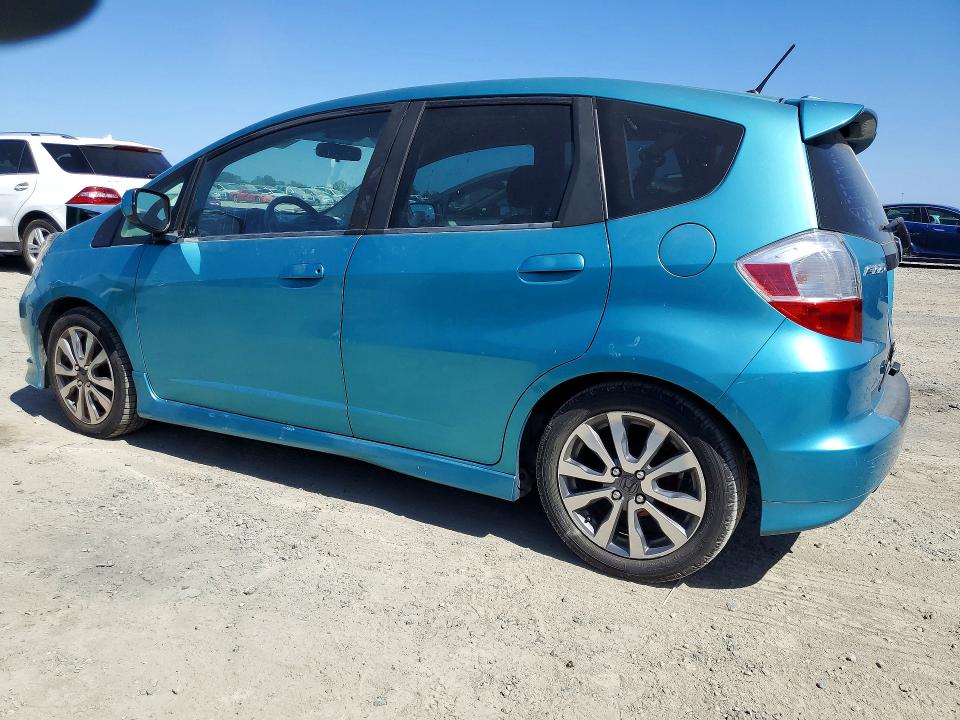 2013 Honda Fit მანქანა იყიდება აუქციონზე, vin: JHMGE8H50DC050575, აუქციონის ნომერი: 69034006