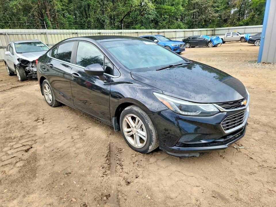 2018 Chevrolet Cruze მანქანა იყიდება აუქციონზე, vin: 1G1BE5SM8J7235285, აუქციონის ნომერი: 67890346