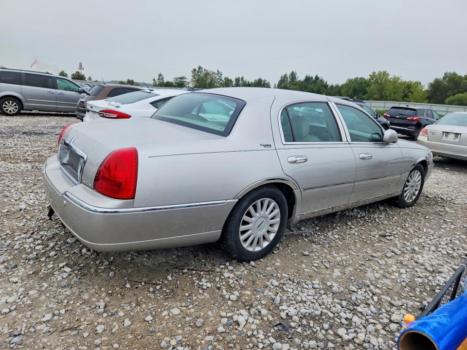 Aukcja sprzedaży 2005 Lincoln Town Car, vin: 1LNHM82W55Y647053, numer aukcji: 67448836