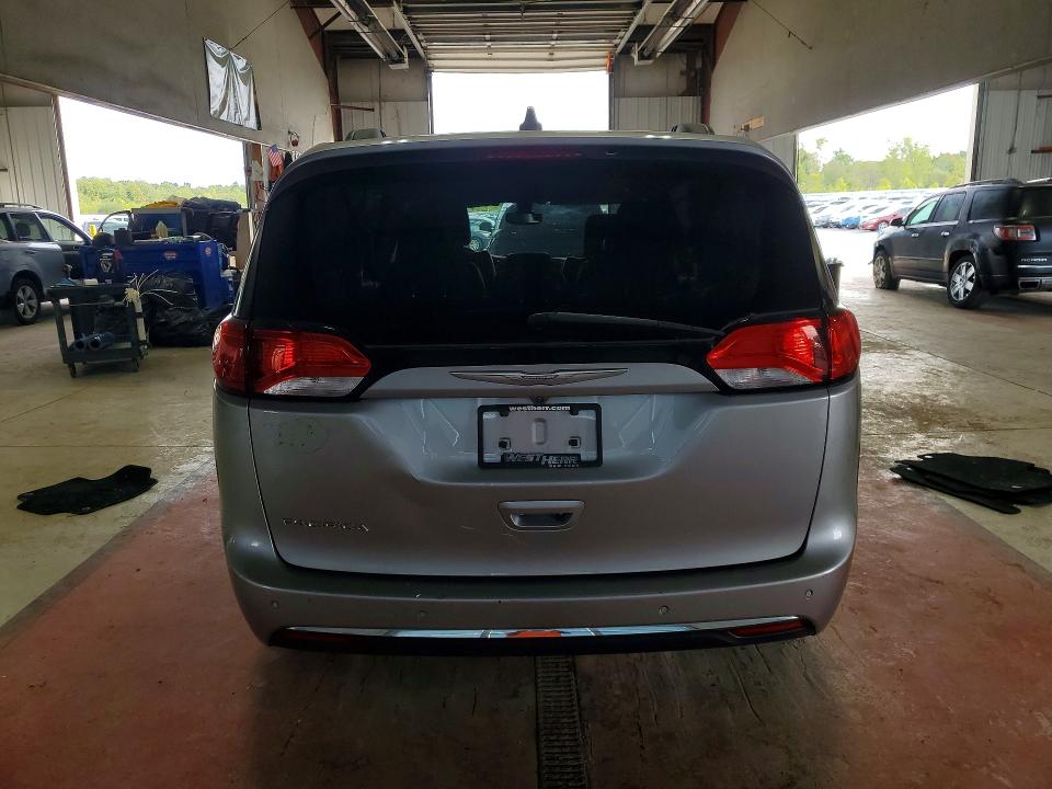 Продаж на аукціоні авто 2017 Chrysler Pacifica, vin: 2C4RC1BG6HR705174, номер лоту: 67974896