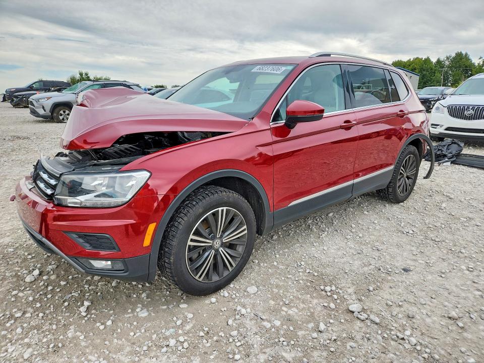 68237606 :رقم المزاد ، 3VV2B7AX7JM014761 vin ، 2018 Volkswagen Tiguan مزاد بيع