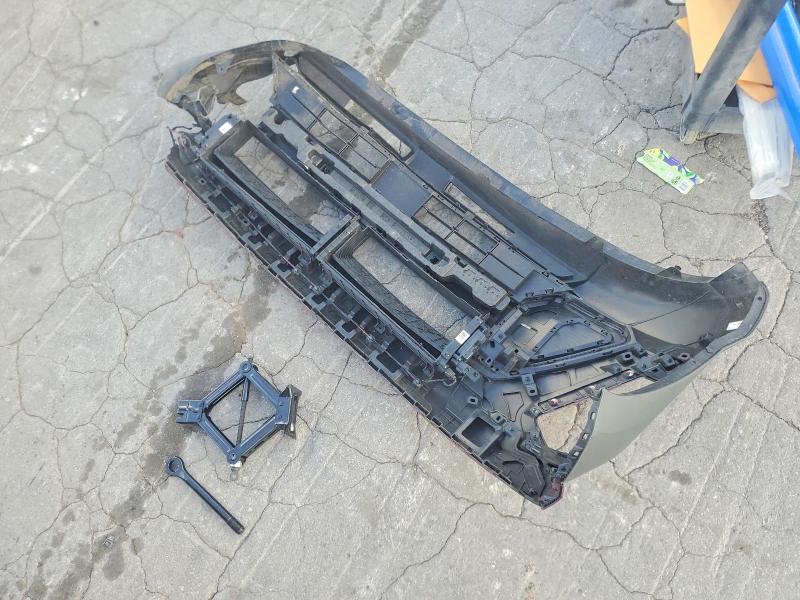 Продажа на аукционе авто 2024 Hyundai Kona, vin: KM8HC3AB8RU054319, номер лота: 67362876
