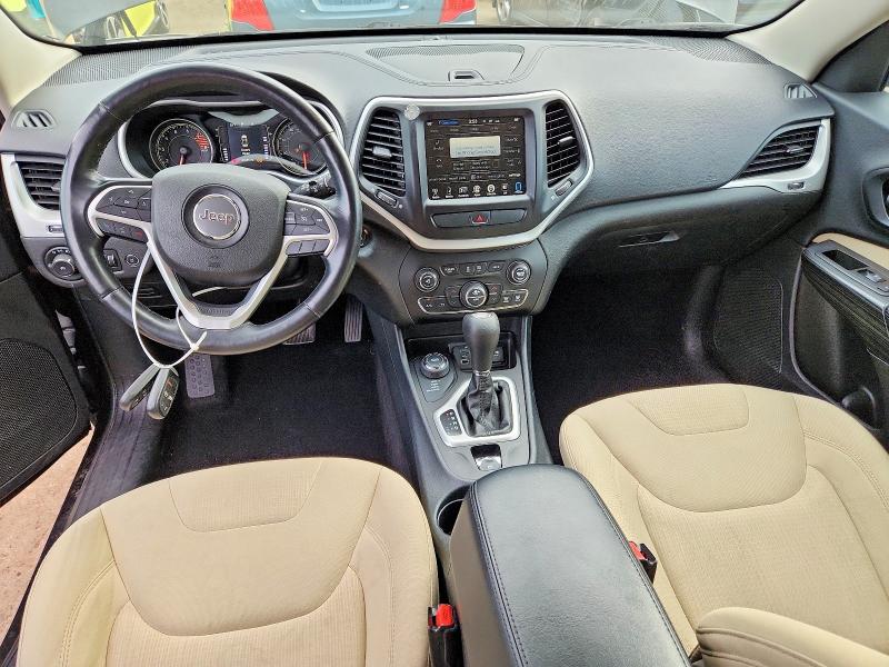 Auction sale of the 2016 Jeep Cherokee, vin: 1C4PJMCS2GW102892, lot number: 69290916