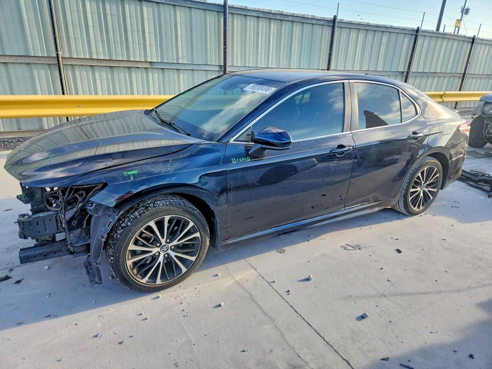 2019 Toyota Camry მანქანა იყიდება აუქციონზე, vin: 4T1B11HK9KU238907, აუქციონის ნომერი: 69230496