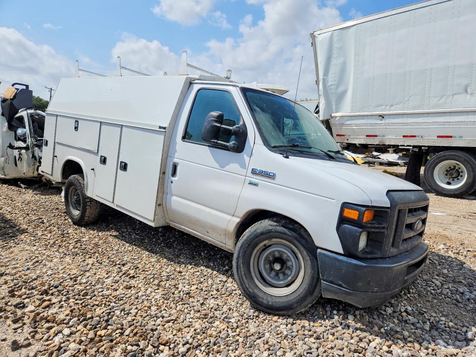 Продажа на аукционе авто 2017 Ford Econoline, vin: 1FDWE3F63HDC60207, номер лота: 69060956