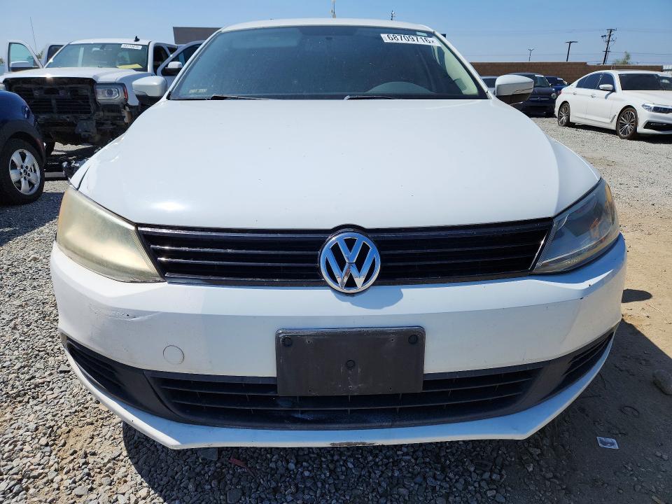 68709716 :رقم المزاد ، 3VWD17AJ4EM407626 vin ، 2014 Volkswagen Jetta مزاد بيع