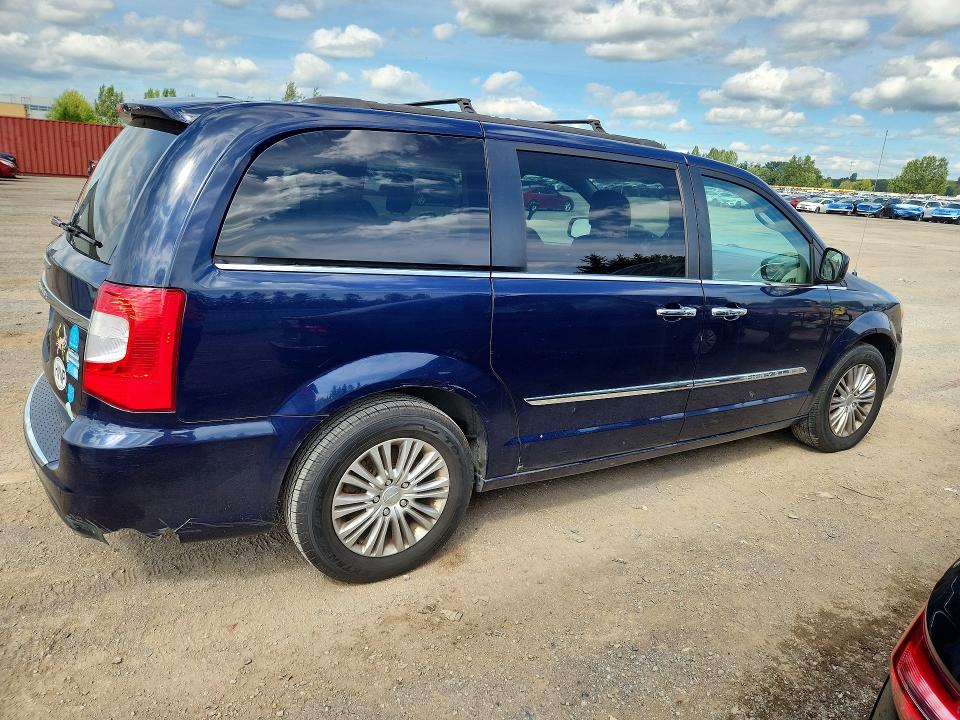 2016 Chrysler Town & Country მანქანა იყიდება აუქციონზე, vin: 2C4RC1CG8GR149835, აუქციონის ნომერი: 68016006