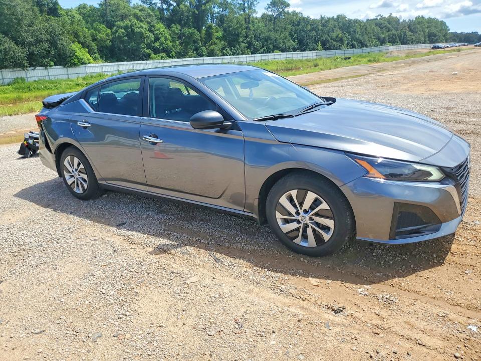 67010396 :رقم المزاد ، 1N4BL4BV9RN330404 vin ، 2024 Nissan Altima مزاد بيع