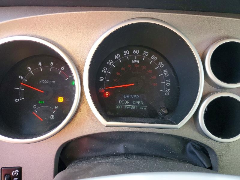 68884576 :رقم المزاد ، 5TFHY5F13BX162000 vin ، 2011 Toyota Tundra مزاد بيع