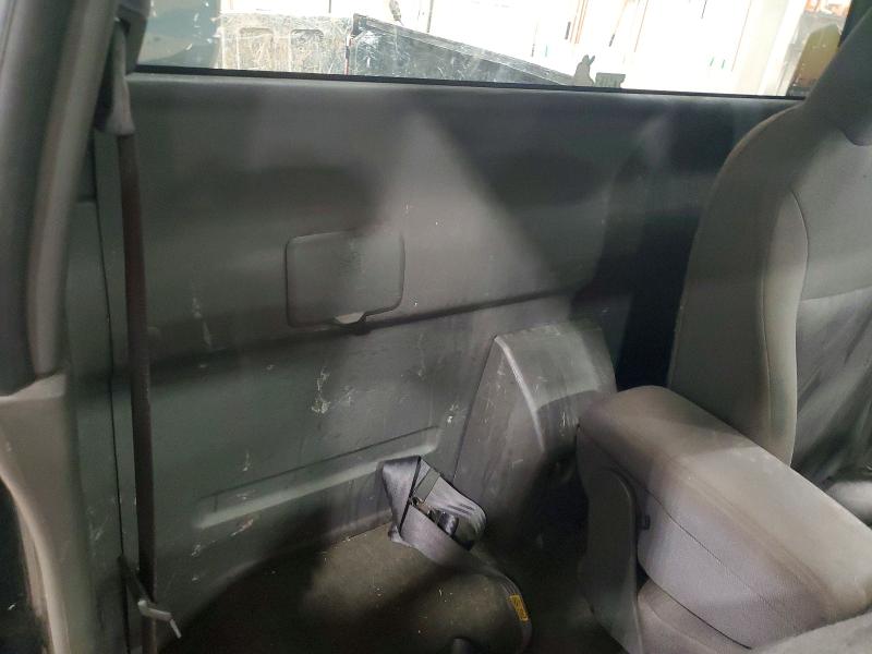68821256 :رقم المزاد ، 1GCCS148548160928 vin ، 2004 Chevrolet Colorado مزاد بيع