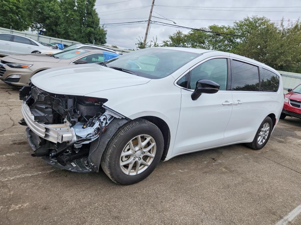 Продаж на аукціоні авто 2027 Chrysler Pacifica, vin: 2C4RC1BG7VR572484, номер лоту: 70136936