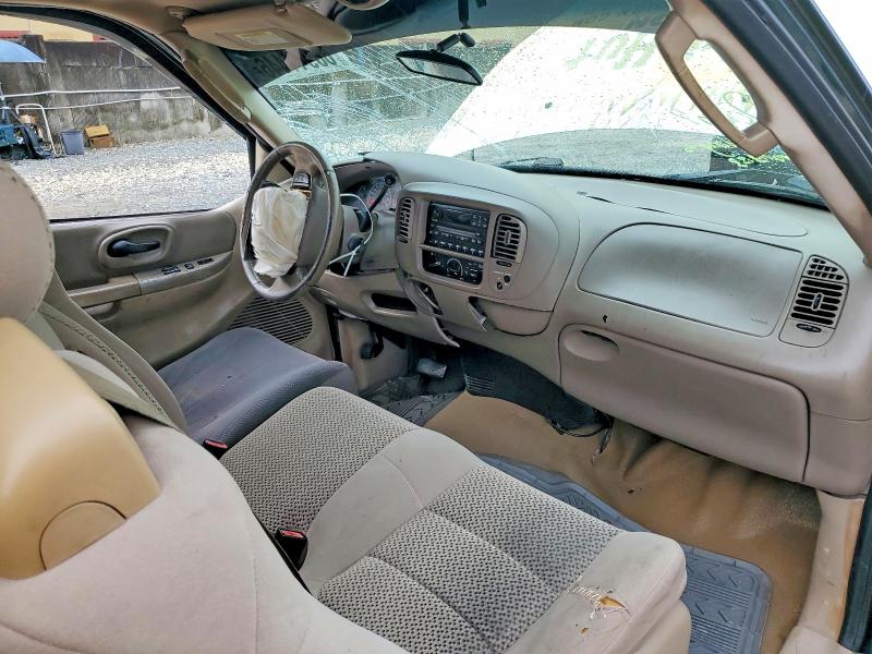68941446 :رقم المزاد ، 1FTRX17W92NB28164 vin ، 2002 Ford F150 مزاد بيع