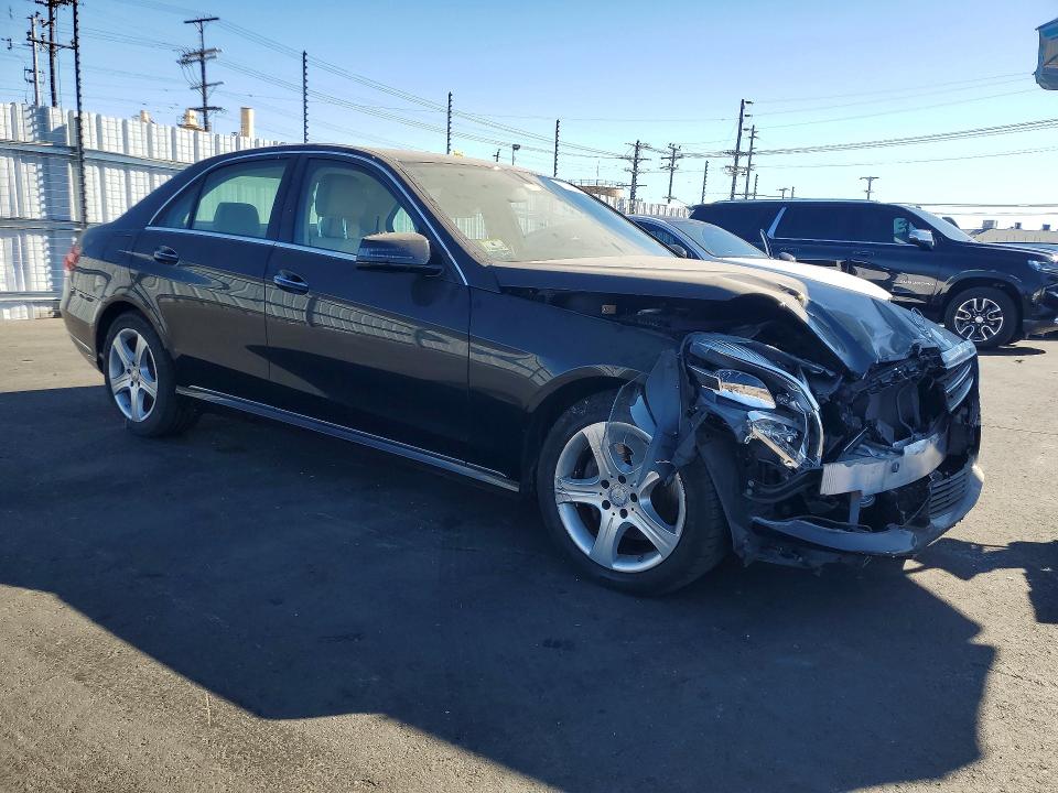 Продажа на аукционе авто 2014 Mercedes-benz E, vin: WDDHF8JB9EA989066, номер лота: 67738106