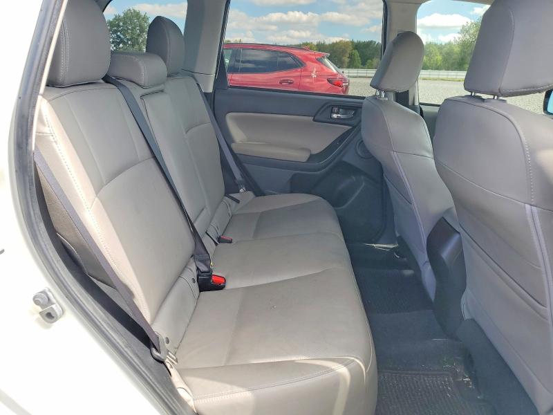 68923986 :رقم المزاد ، JF2SJARC5FH518609 vin ، 2015 Subaru Forester مزاد بيع