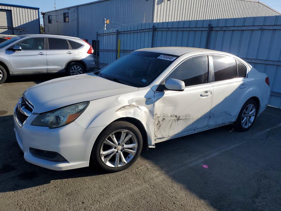 67939946 :رقم المزاد ، 4S3BMBC60D3027857 vin ، 2013 Subaru Legacy مزاد بيع