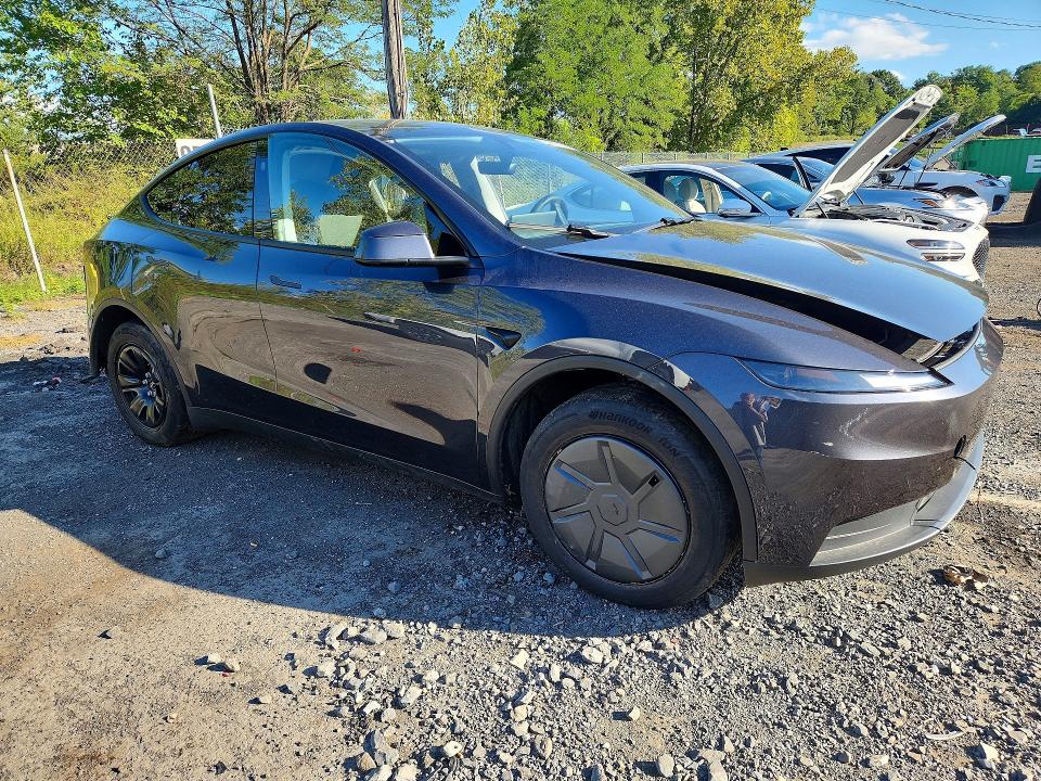 2026 Tesla Model Y მანქანა იყიდება აუქციონზე, vin: 7SAYGDED2TA592346, აუქციონის ნომერი: 69905936