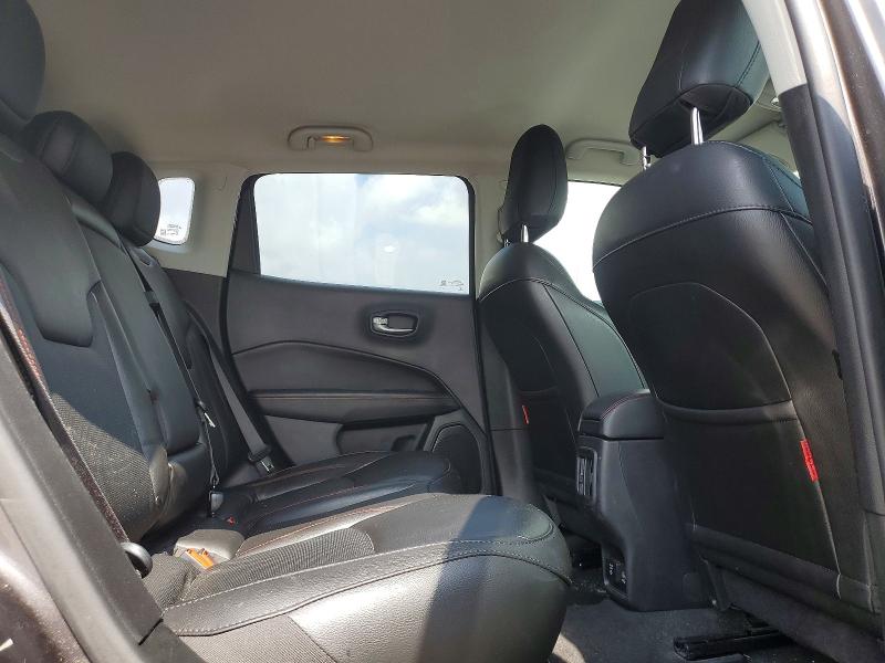 67718526 :رقم المزاد ، 3C4NJDDB6LT156539 vin ، 2020 Jeep Compass مزاد بيع