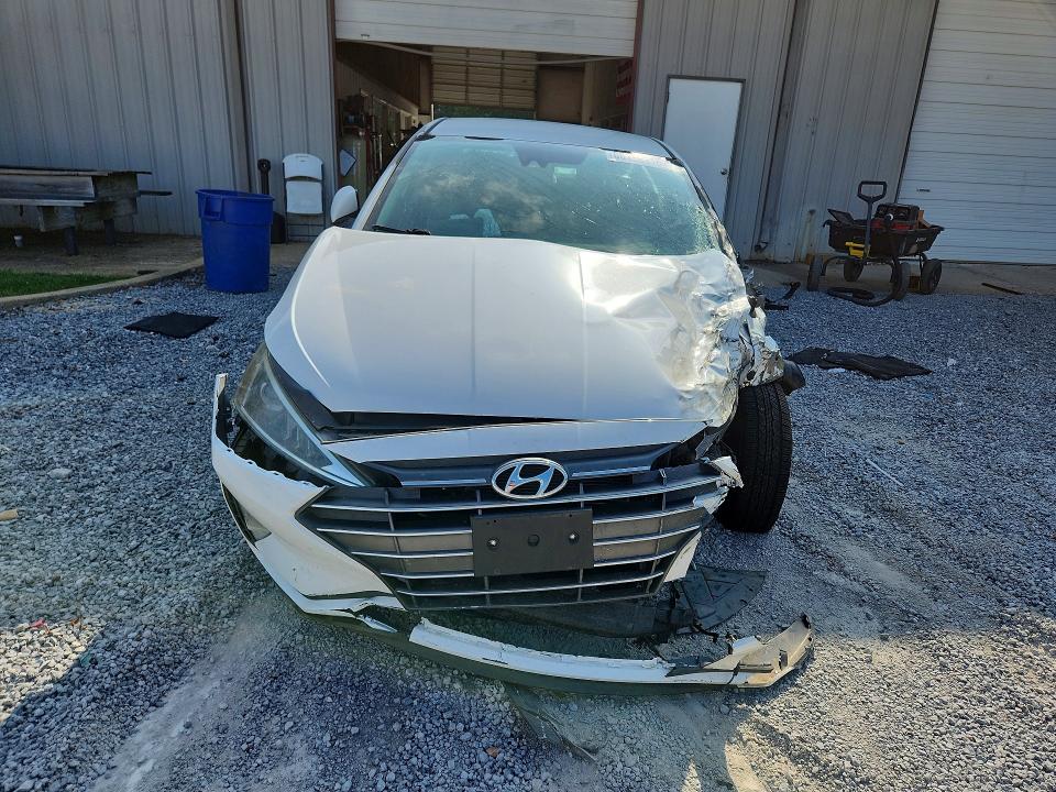2020 Hyundai Elantra მანქანა იყიდება აუქციონზე, vin: 5NPD74LF4LH500626, აუქციონის ნომერი: 68196516