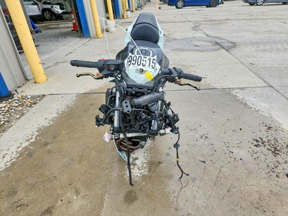 2022 Kawasaki Ex650 მანქანა იყიდება აუქციონზე, vin: ML5EXEN10NDA65346, აუქციონის ნომერი: 69905156