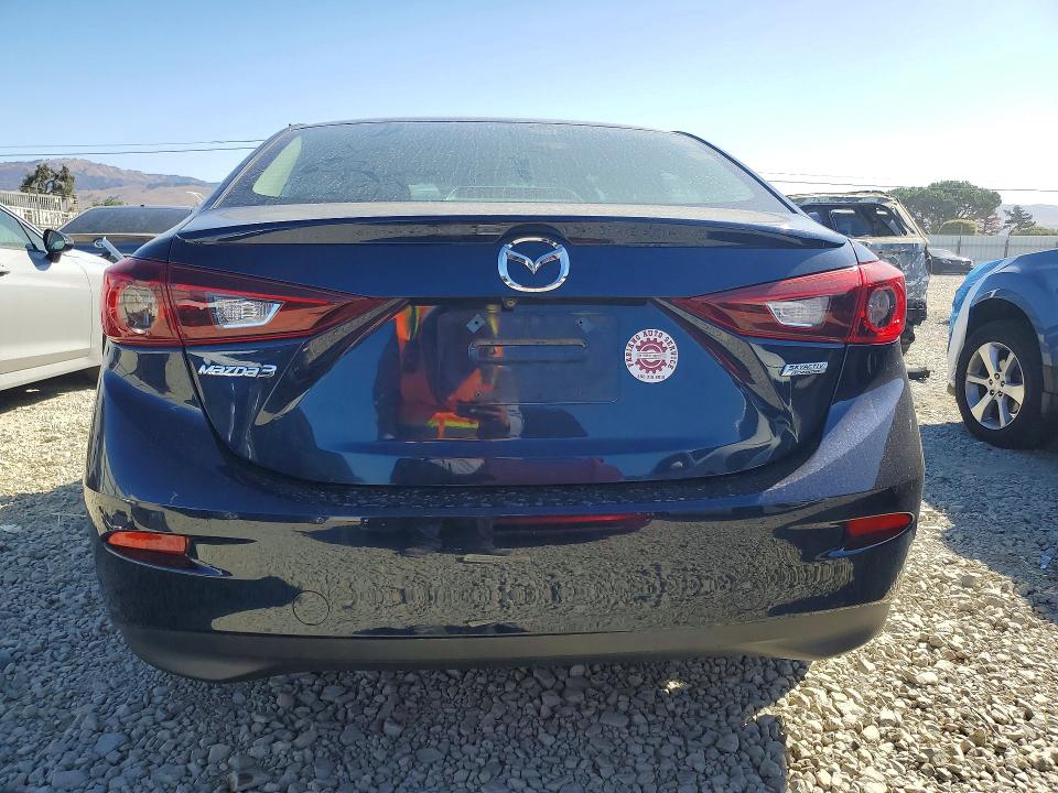 2018 Mazda 3 მანქანა იყიდება აუქციონზე, vin: 3MZBN1V36JM254827, აუქციონის ნომერი: 68688016