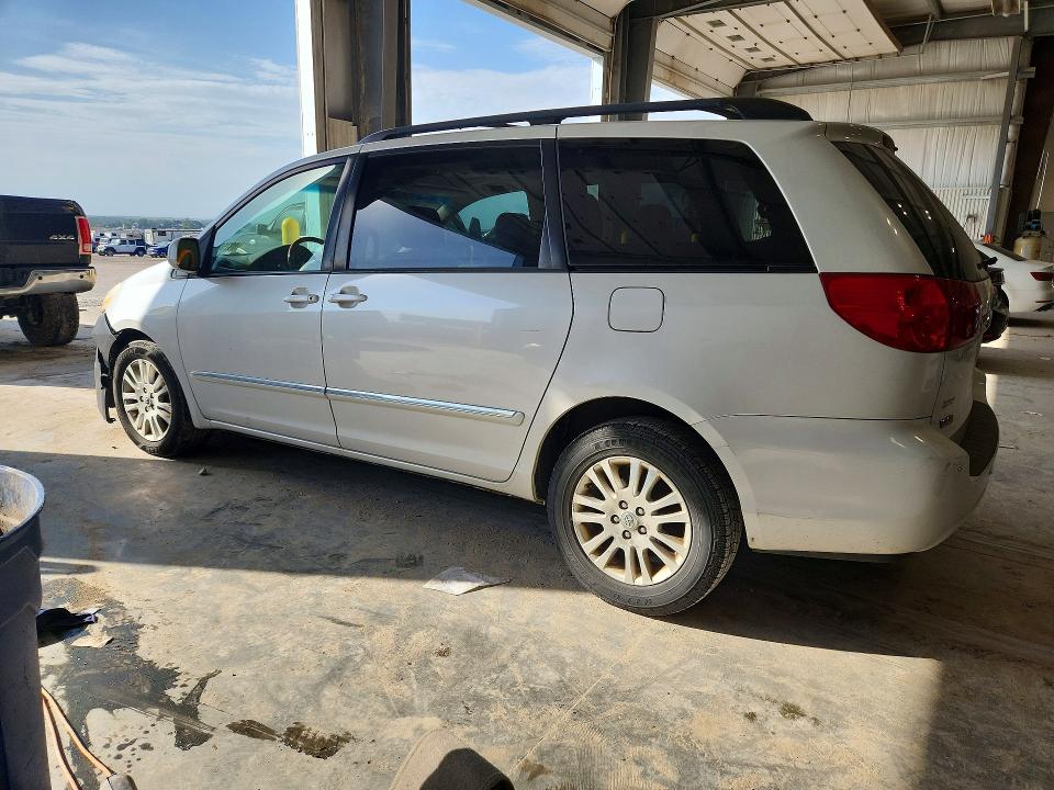 Aukcja sprzedaży 2008 Toyota Sienna, vin: 5TDBK22C48S018810, numer aukcji: 69750166