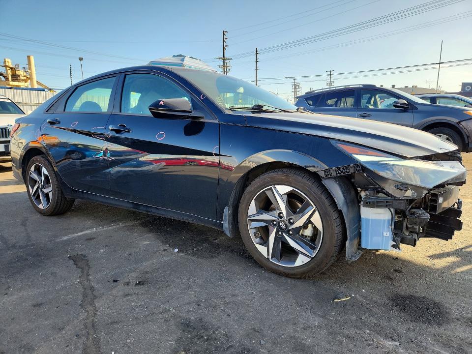 Продаж на аукціоні авто 2023 Hyundai Elantra, vin: 5NPLS4AG4PH119113, номер лоту: 70746616