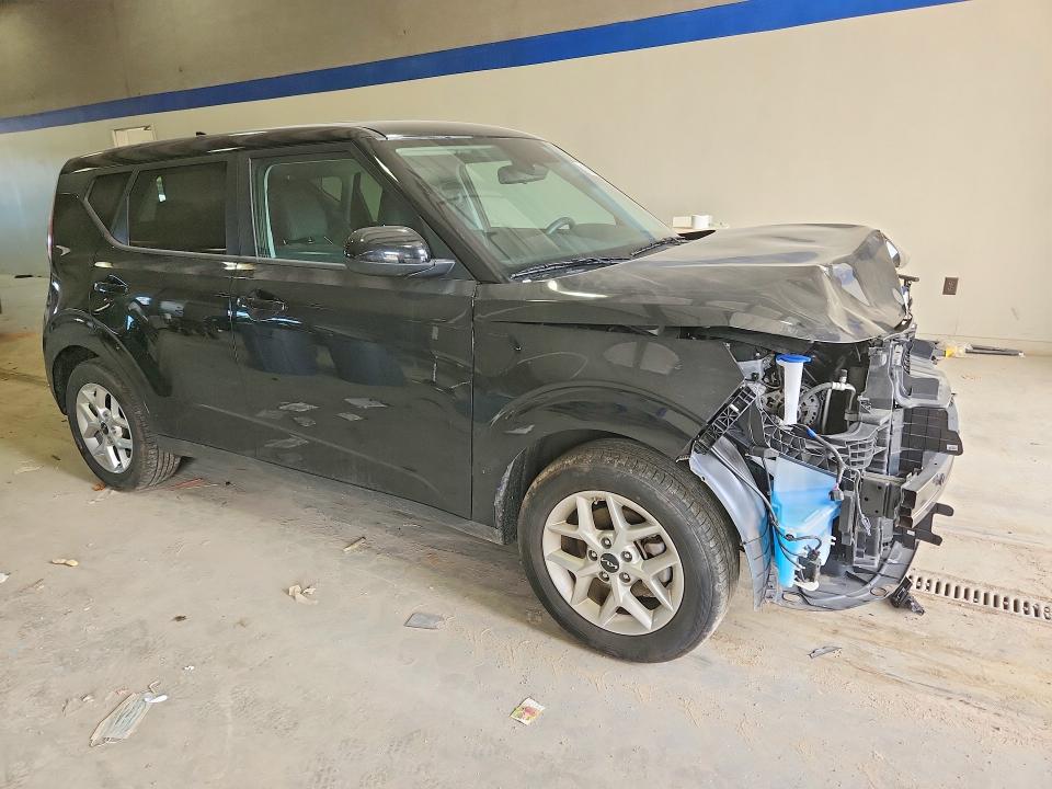 2025 Kia Soul მანქანა იყიდება აუქციონზე, vin: KNDJ23AU5S7940886, აუქციონის ნომერი: 70773756