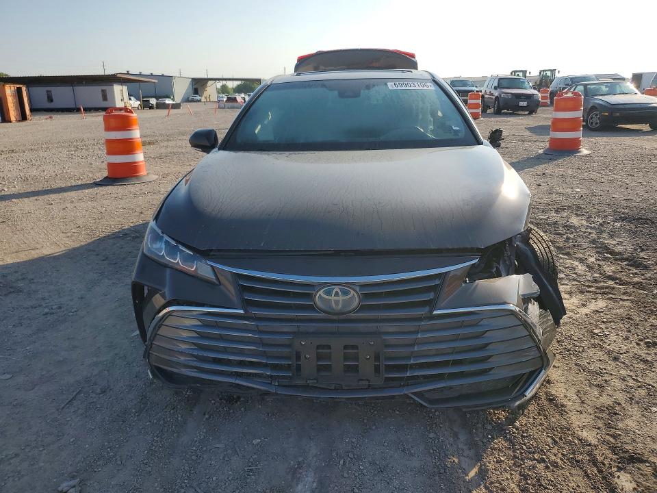 69903106 :رقم المزاد ، 4T1B21FB5KU004733 vin ، 2019 Toyota Avalon Hybrid مزاد بيع