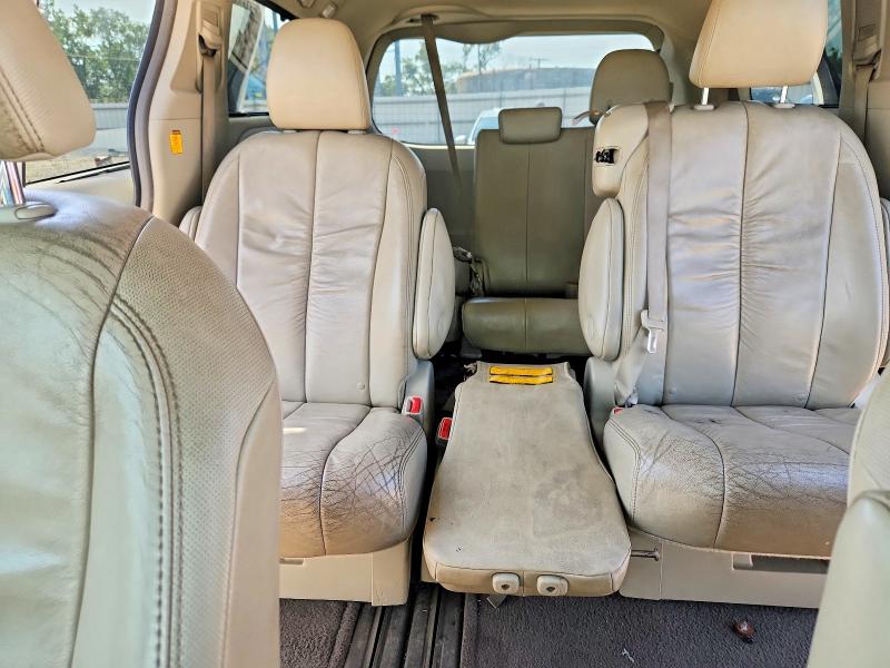Aukcja sprzedaży 2011 Toyota Sienna, vin: 5TDYK3DC4BS117843, numer aukcji: 67208526