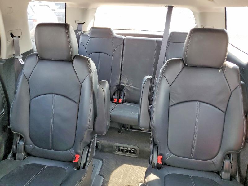 68499006 :رقم المزاد ، 1GKKRRKD1FJ155120 vin ، 2015 Gmc Acadia مزاد بيع