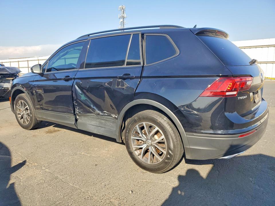 Продаж на аукціоні авто 2021 Volkswagen Tiguan, vin: 3VV0B7AX4MM041864, номер лоту: 70140366