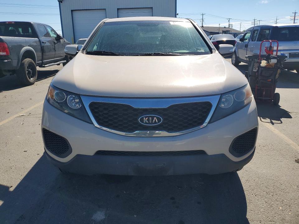 2011 Kia Sorento მანქანა იყიდება აუქციონზე, vin: 5XYKT3A19BG082672, აუქციონის ნომერი: 68689016