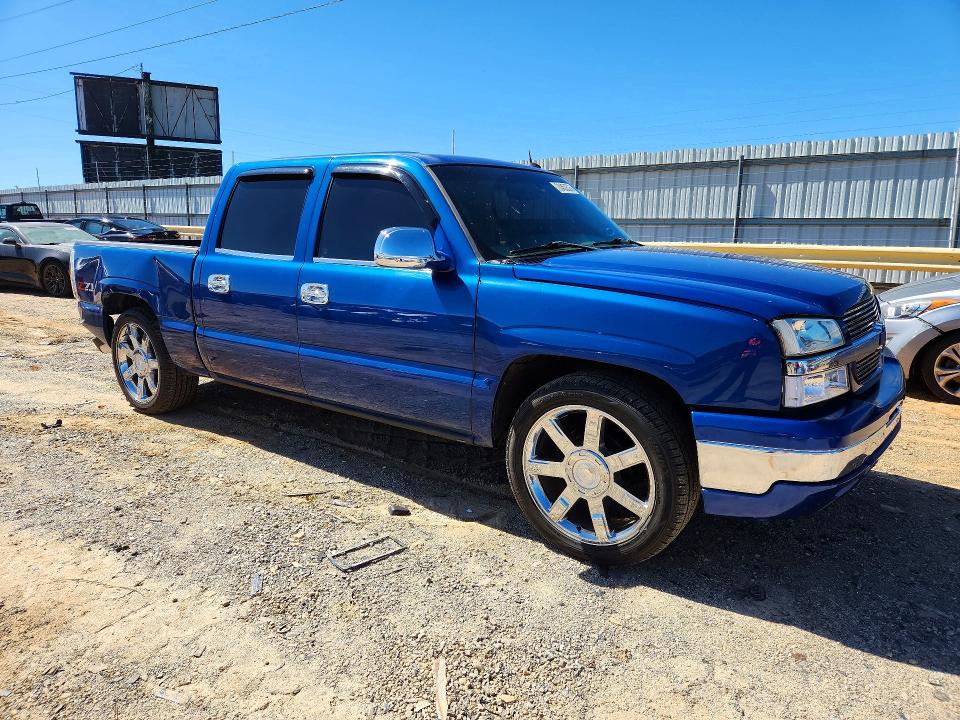 2004 Chevrolet Silverado მანქანა იყიდება აუქციონზე, vin: 2GCEK13T141372730, აუქციონის ნომერი: 70453526