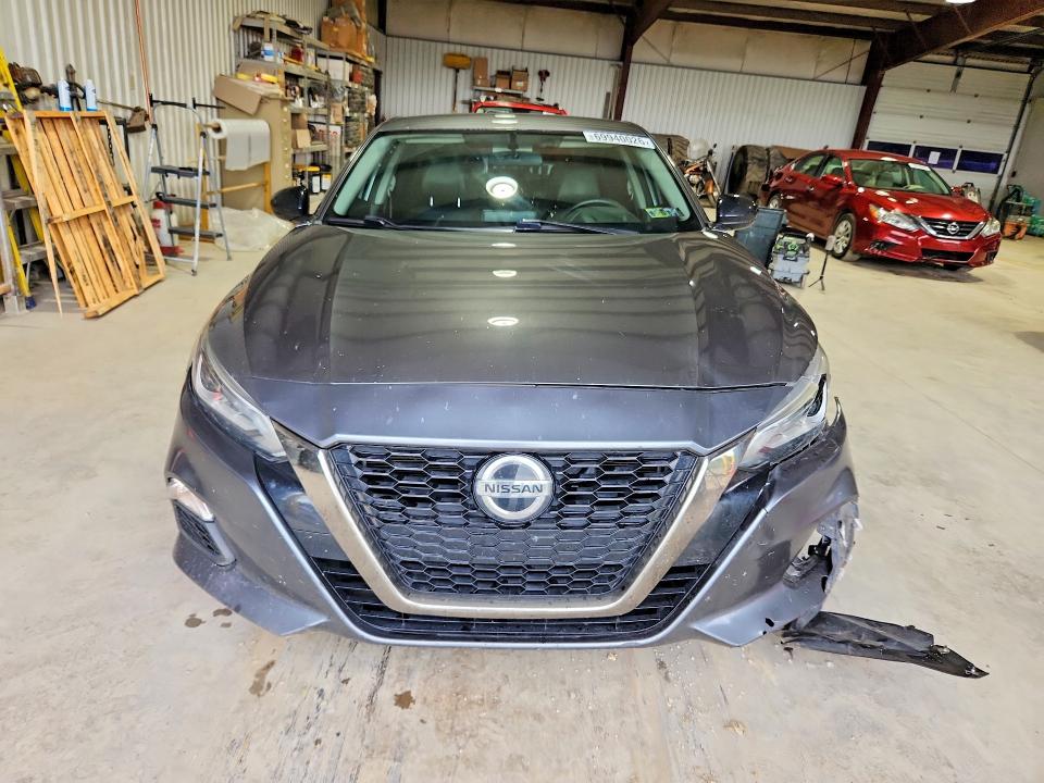 Продаж на аукціоні авто 2019 Nissan Altima, vin: 1N4BL4CW5KN322488, номер лоту: 69940026