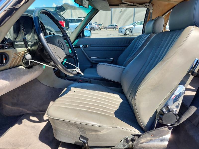 68006436 :رقم المزاد ، WDBBA48D0HA073572 vin ، 1987 Mercedes-benz 560 مزاد بيع
