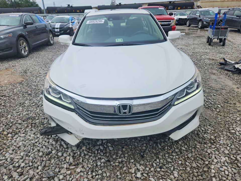 Aukcja sprzedaży 2017 Honda Accord, vin: 1HGCR2F07HA088039, numer aukcji: 68928286