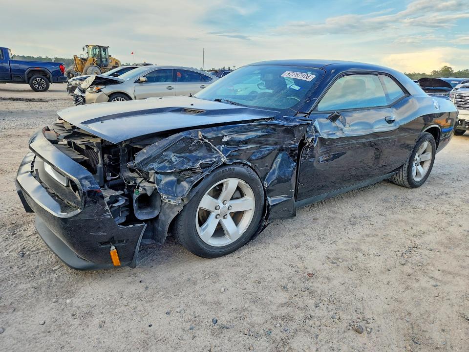 2014 Dodge Challenger მანქანა იყიდება აუქციონზე, vin: 2C3CDYAG7EH273987, აუქციონის ნომერი: 67257906