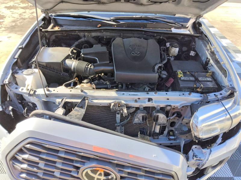 66905136 :رقم المزاد ، 5TFAZ5CN8MX112332 vin ، 2021 Toyota Tacoma مزاد بيع