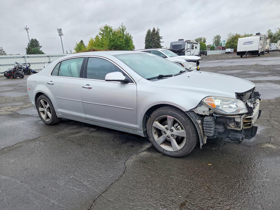 67262936 :رقم المزاد ، 1G1ZD5E00CF383126 vin ، 2012 Chevrolet Malibu مزاد بيع